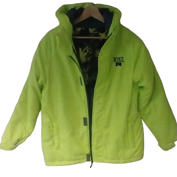 nike windbreaker neon green